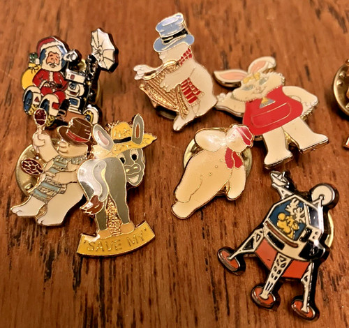Novelty enamel pin badges - 10,