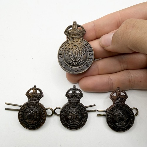 Genuine 7th queens - genuine, hussars